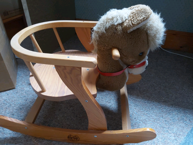 gy gy rocking horse